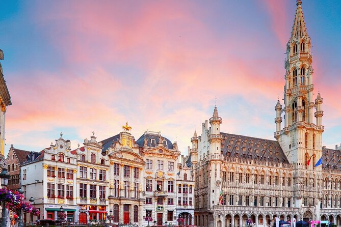 Discover Brussels while escaping the zombies! Escape game - A real-world timing tip: manage the videos and keep moving