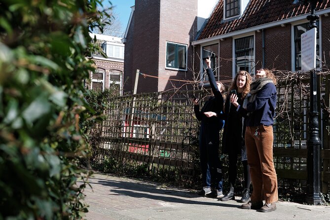 Discover Ghent with a self-guided Outside Escape city game tour! - Sint-Lievenscollege Business campus Baudelo and the Bishop’s Palace