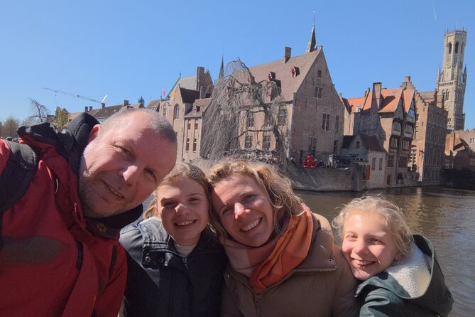 e-Scavenger hunt Bruges: Explore the city at your own pace - Start anytime in Bruges, 3 hours of self-paced fun