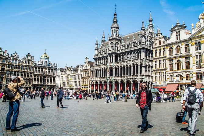 e-Scavenger hunt Brussels: Explore the city at your own pace - Who should book the e-Scavenger hunt in Brussels