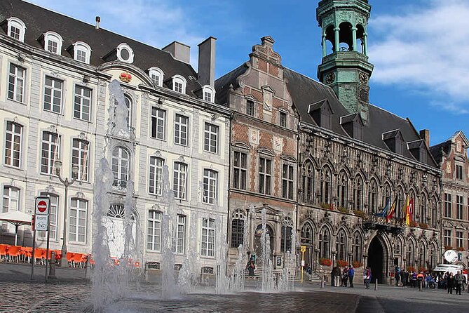 e-Scavenger hunt Mons: Explore the city at your own pace - Collegiale Church of St. Waltrude: a quick architectural detour