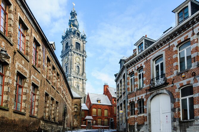 e-Scavenger hunt Mons: Explore the city at your own pace - Garden du Mayeur and the Museum of the Doudou: Mons ritual time