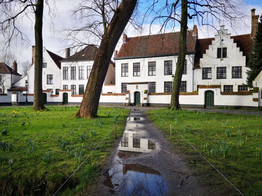 From Brussels: Bruges Day Trip with Boat Tour Option (ENG) - Meeting in Brussels: the easiest way to start right
