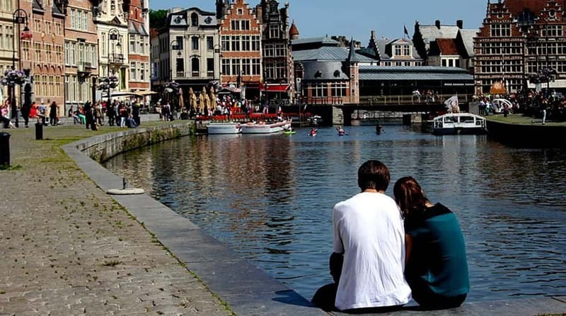 From Brussels: Day Trip to Ghent with Atomium - A Spanish-guided walk through Ghent’s main medieval landmarks
