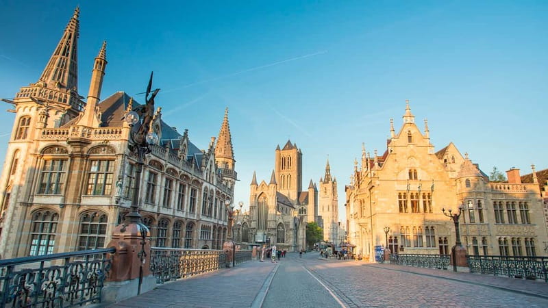 From Brussels: Day Trip to Ghent with Atomium in English - Brussels to Ghent: how the day’s timing works