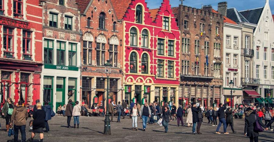 From Paris: Day Trip to the Enchanting Brussels and Bruges - Halve Maan Brewery and the Treat Factor
