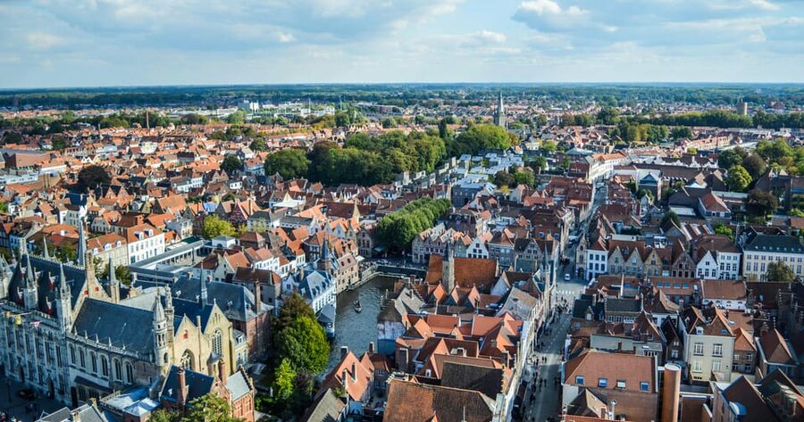 From Zeebrugge: Ghent and Bruges Shore Excursion - Transition back to Bruges: shifting from riverfront to canal romance
