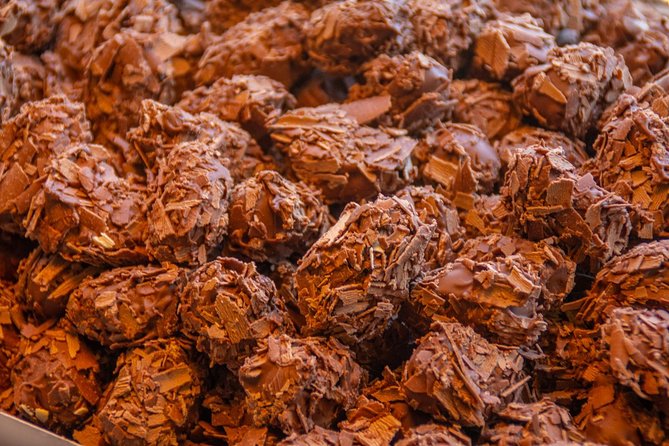 Gastronomic Tour: A Taste of Bruges - Burg Square waffles: medieval origins and why they’re more than dessert