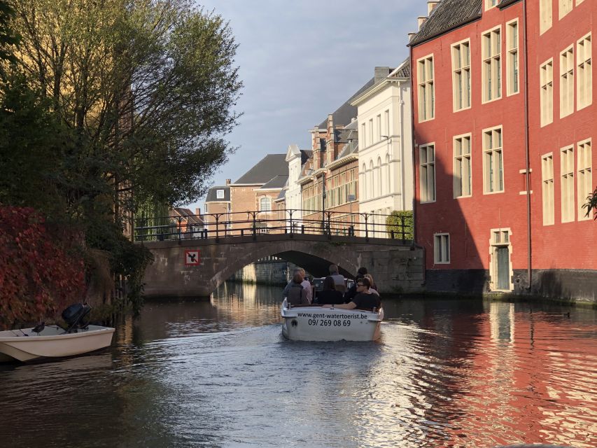 Ghent: 40-Minute Historical Boat Tour of City Center - The cruise route: each stop and what it means