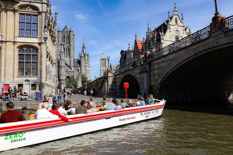 Ghent: 40 Minute Medieval Center Guided Boat Tour - The three-tower skyline, St Bavo’s, the Belfry, and St Nicholas