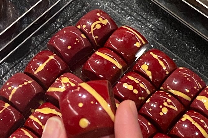 Ghent: Famous Belgian Chocolate Walking Tour with Tastings - Stop 2: Chocolaterie Vandenbouhede and the Savory-Sweet Experiments