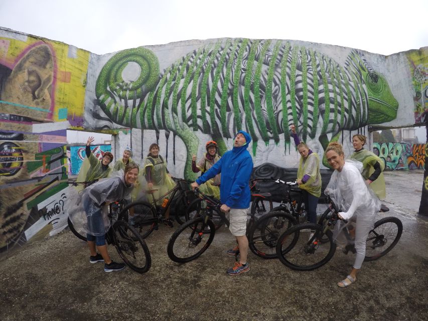 Ghent: Guided Urban Bike Tour - Small-group pace, traffic awareness, and why the guide matters