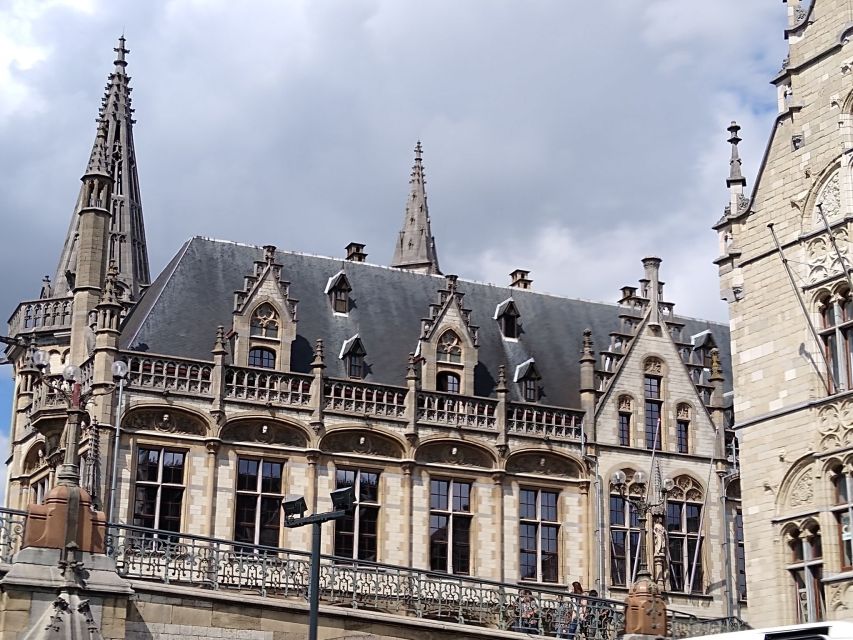 Ghent: Private Tour in Historical Center - Ghent’s Kuip Center, where the medieval map still makes sense