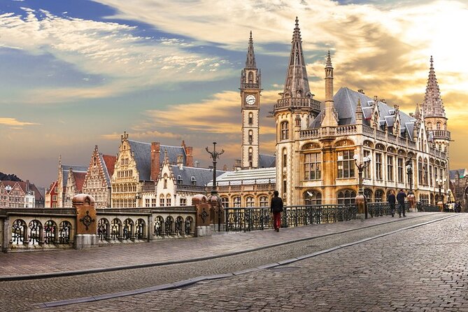 Historical Walking Tour: Legends of Gent - Huis van Alijn: A Hospital That Became Something Else