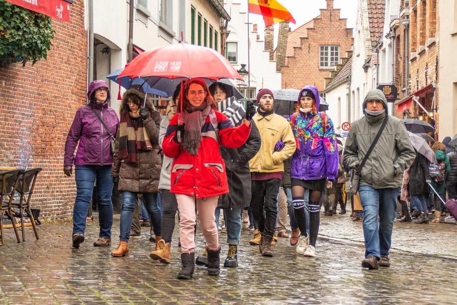 Historical Walking Tour: The Story of Bruges - by Legends - Stoofstraat to Church of Our Lady: Narrow Lanes and Big Faith