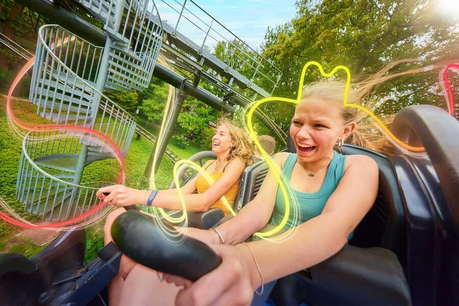Lichtaart: Bobbejaanland Entry Ticket - Rules and comfort details that matter for families