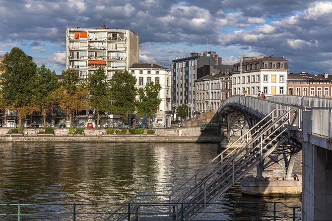 Liege Scavenger Hunt and Highlights Self Guided Audio Tour - Using the World City Trail app without getting stuck