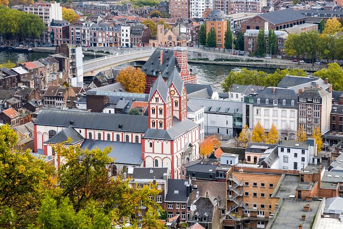 Liege Scavenger Hunt and Highlights Self Guided Audio Tour - The best part: puzzles that reward slow looking