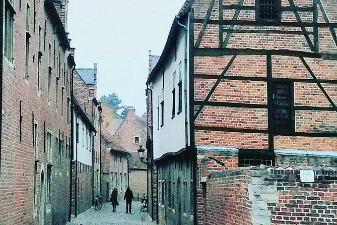 Lovely Leuven Highlights Biketour NEDERLANDS - Arenberg Castle Along the Dijle: Short Stop, Big Views
