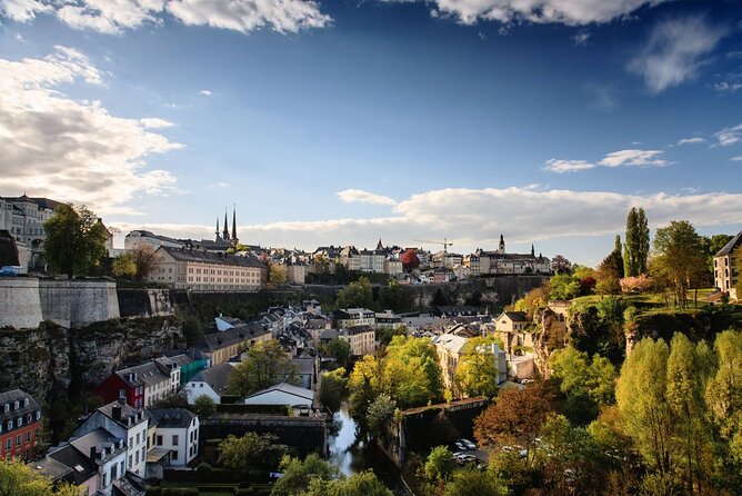 Luxembourg and Dinant Day Trip from Brussels - Coach ride, meeting point, and how not to lose time