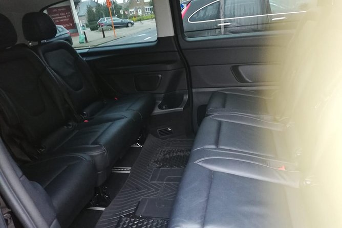 Luxury Minivan from Brussels airport to the city of Brussels - Who this transfer suits best