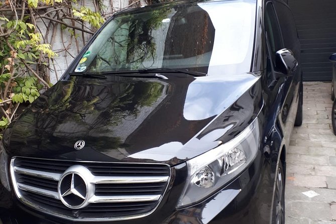 Luxury Minivan from Charleroi airport to the city of Brussels - Door-to-Door Brussels Drops: Go Straight to Your Address