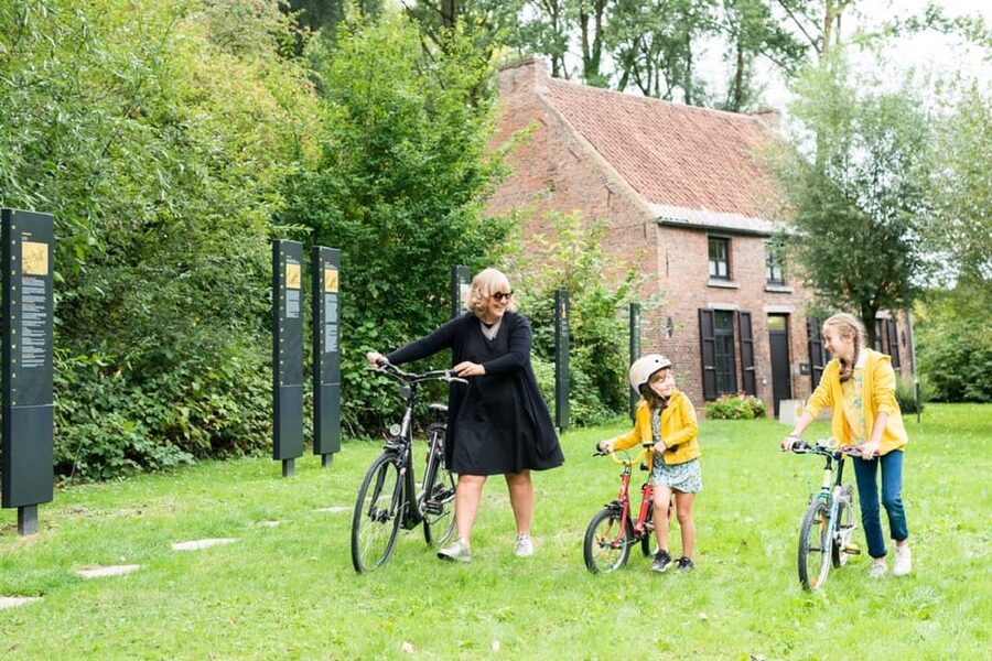 Mons : The Van Gogh House - Key Points Worth Marking On Your Map