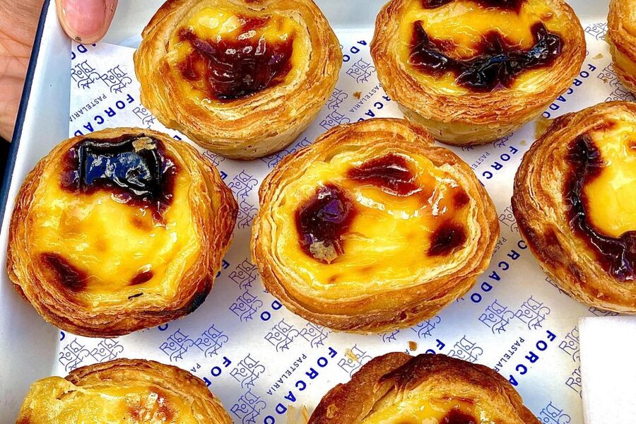No Diet Club - The best food in Ixelles area ! - The Menu You Should Expect: Fries, Croquettes, Pastéis, and More