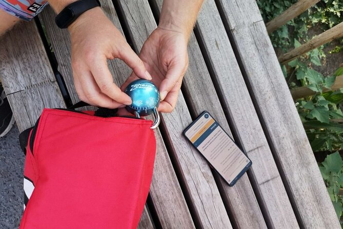 Outdoor Escape Game with drinks in Brussels - The passport hunt: checkpoints, the backpack, and teamwork