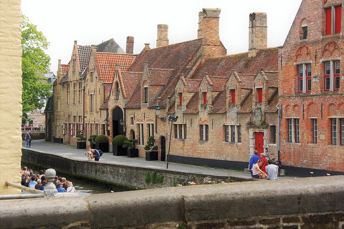 Photo Tour "Philip the Good" + Boat trip - Where you meet, and what the ending means for your photos