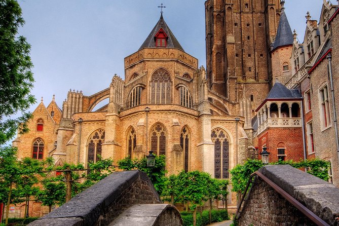 Private 3-hour walking tour of Bruges with official tour guide - The Picture Stop and the Rest of the Famous Sights Loop