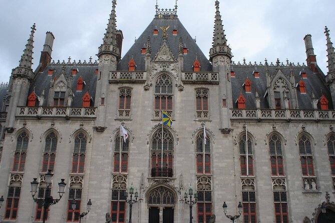 Private Arrival Transfer from Brussels Airport to Bruges with Business car - Brussels Airport to Bruges: How to Plan the Timing
