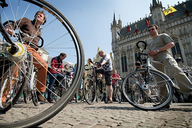 Private Bruges 3.5-Hour Guided Bike Tour: Discover Hidden Gems - Why this 3.5-hour Bruges bike format works