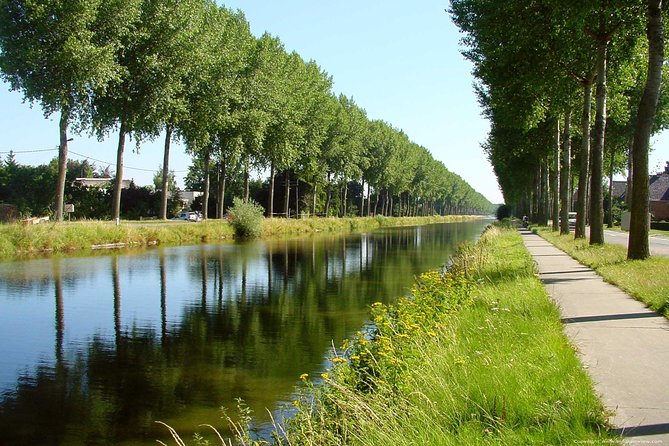 Private Bruges Countryside Cycling Tour to Damme with Guided Walk - Damme’s historical walk: a real break from cycling