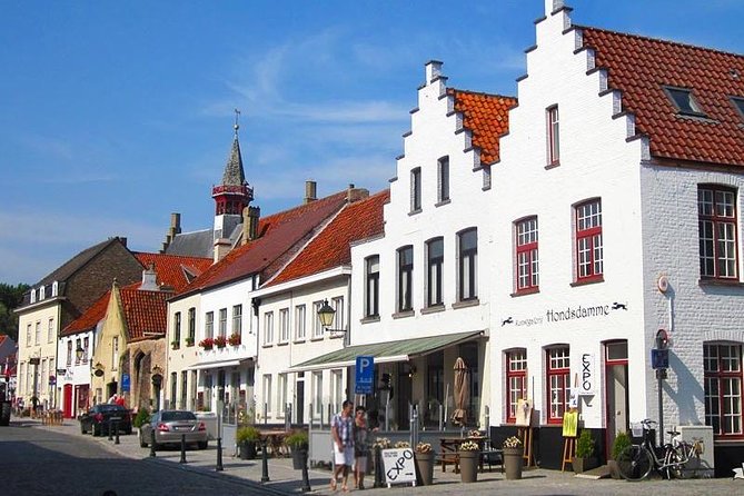 Private Bruges Countryside Cycling Tour to Damme with Guided Walk - Cycling the Damme canal route: easy pace, big scenery effect