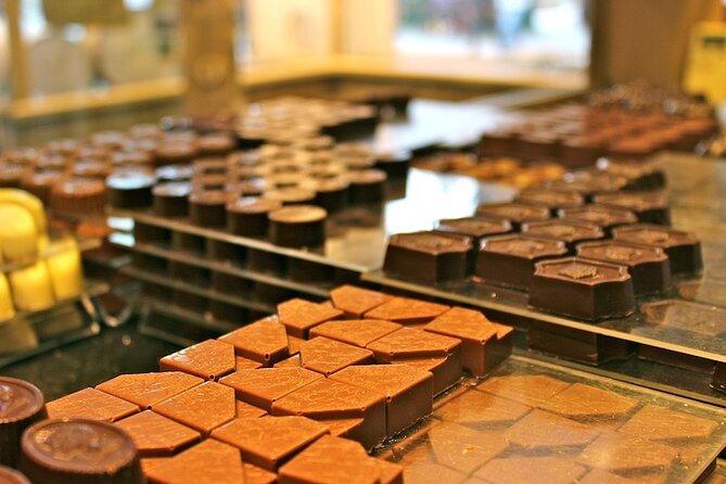 Private Bruges Food Tour: 8 Tastings of Local Delicacies - A private Bruges food crawl with 8 tastings