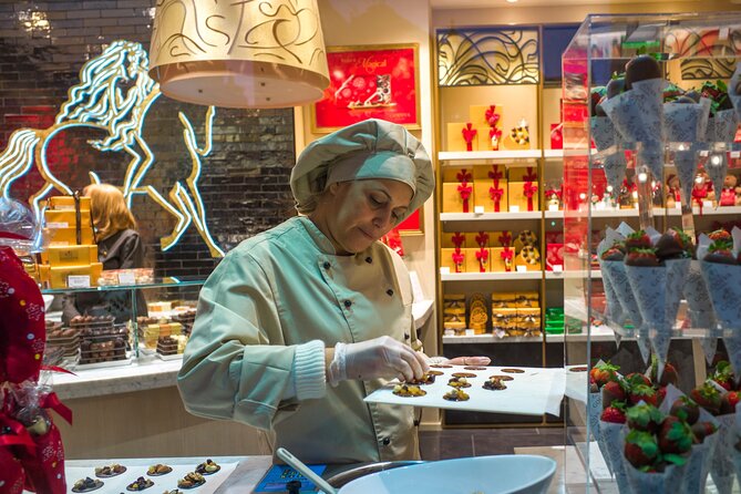 Private Bruges’ Iconic Sites and Chocolate Tasting Tour - Huisbrouwerij De Halve Maan: local beer credentials plus the fun food side