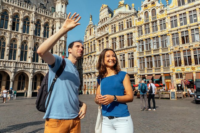 Private City Kickstart Tour: Brussels - St Nicolas to Maison Dandoy, a gentle start with local stories