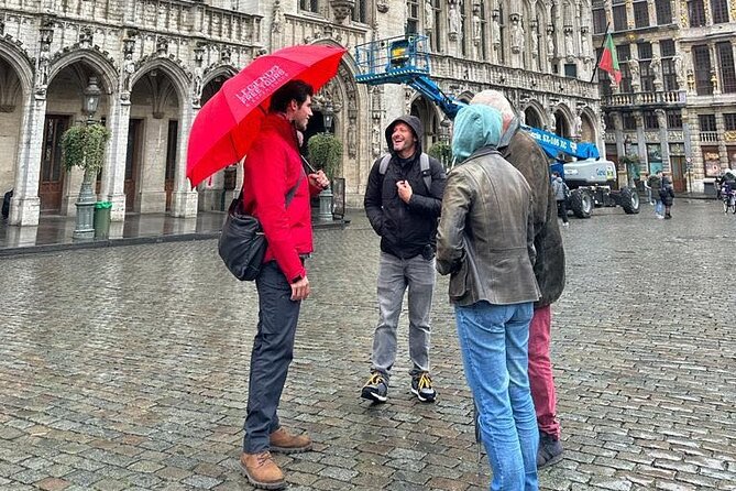 Private Historical Tour: Highlights of Brussels - Parc de Bruxelles, Royal Square, and the Mont des Arts Finish