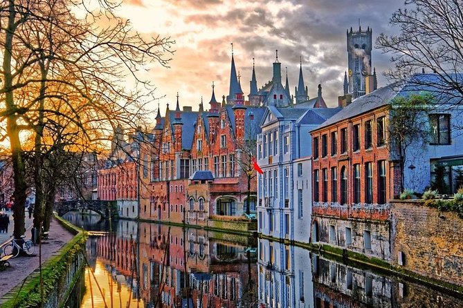Private Historical Tour: The Highlights of Bruges - Starting at the Markt: where trade power and royal drama show up fast