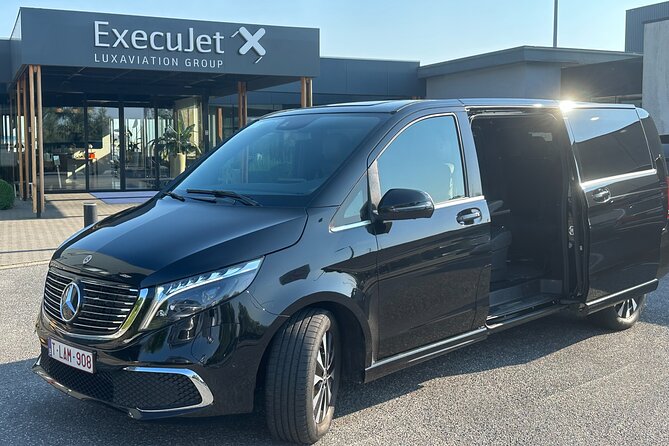 PRIVATE MPV TRANSFER FROM/TO BRUSSELS AIRPORT (Max 6 pax) ONE-WAY - Inside the Ride: WiFi, Bottled Water, and the Quiet Wins