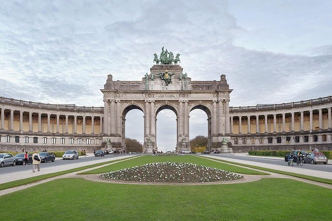 Private tour : Best of Brussels half day - Getting Oriented in the Medieval Center: Market Square and City Hall