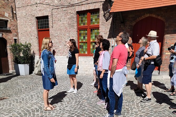 Private tour: From your hotel + see the Madonna of Michelangelo - Gruuthusemuseum: how a beer spice empire shaped Bruges