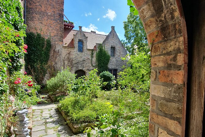 Private tour: From your hotel + see the Madonna of Michelangelo - Price, pacing, and what you get for about $108 per person