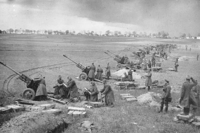 Private World War I Battlefield Tour from Brussels to Flanders - Passchendaele Battlefield and Tyne Cot: the scale hits in daylight