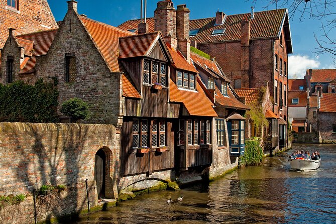 Stress-Free Bruges for Cruise Passengers with opt. Canal Cruise - Bruges Walking Route Reality Check (Cobblestones and Comfort)