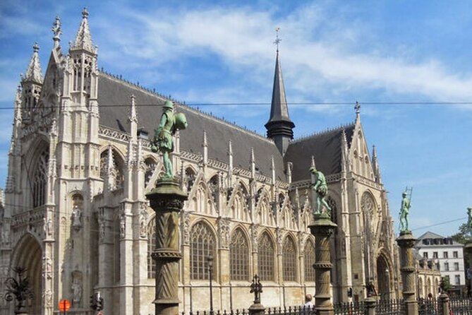 The Most Complete Tour Of Brussels - Mont des Arts: ending in the upper part of the city